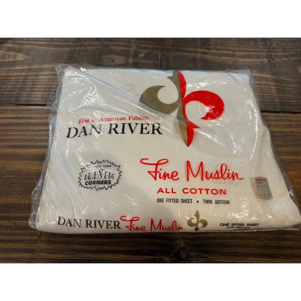 Dan River Fitted Twin Sheet White New Fine Muslin All Cotton Vintage USA NIP NOS